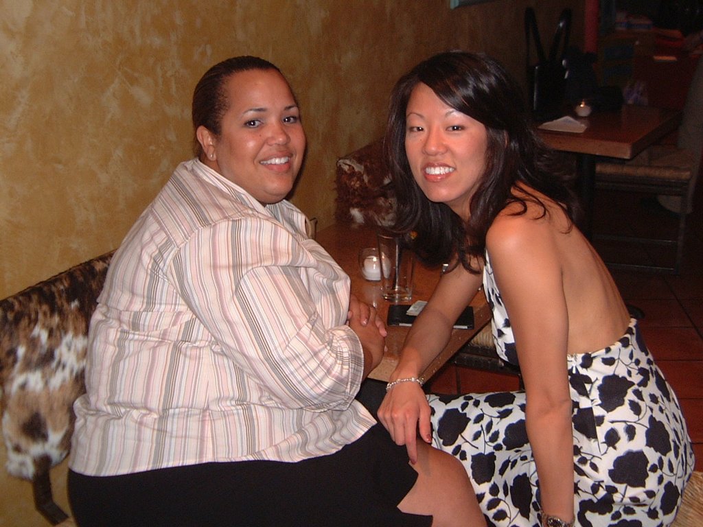 2004/06(June)/01(NM-Weekend)/01(Grooms-Dinner)/1024x768_2004-06-11 22-37-17.JPG